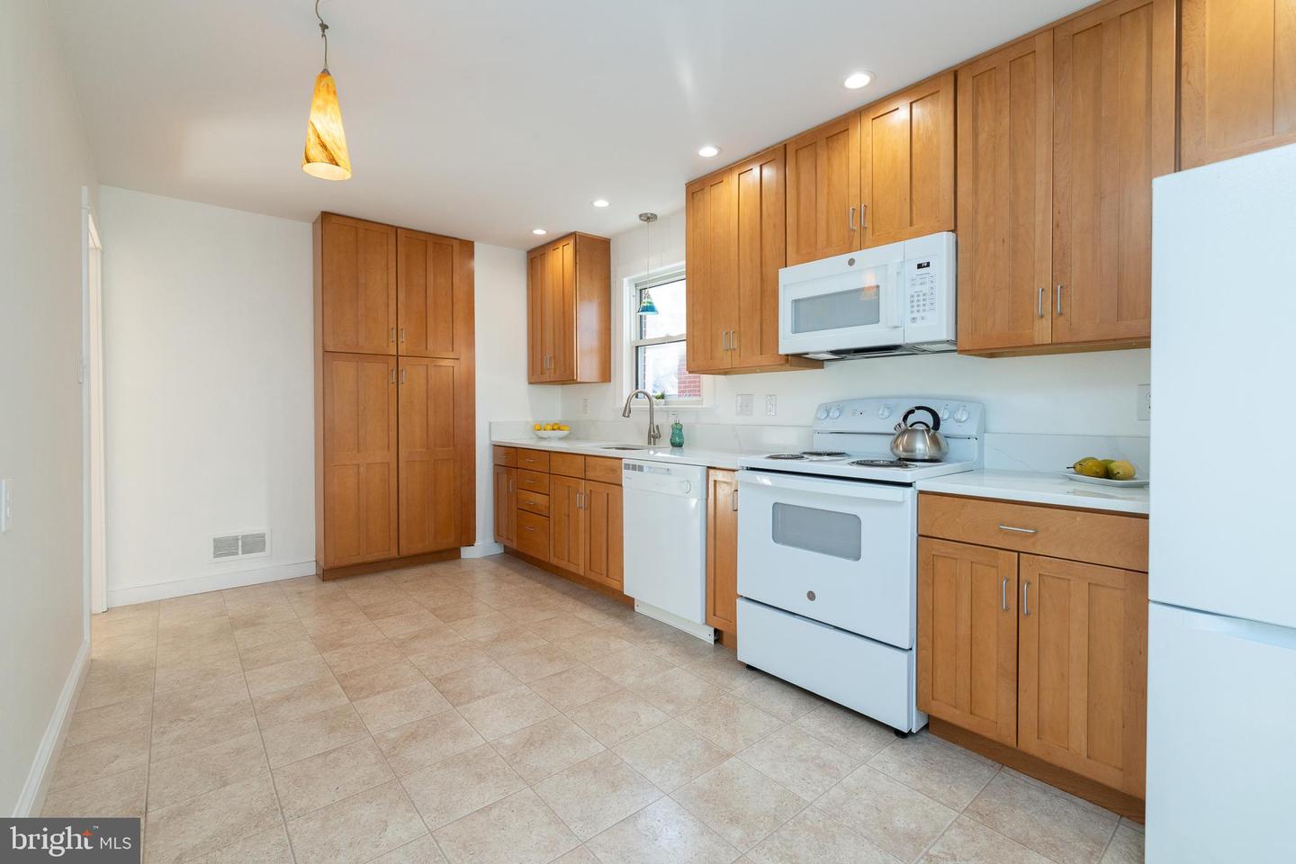 7 N PURCELL AVE, WINCHESTER, Virginia 22601, 3 Bedrooms Bedrooms, ,3 BathroomsBathrooms,Residential,For sale,7 N PURCELL AVE,VAWI2009512 MLS # VAWI2009512 7 N PURCELL AVE, WINCHESTER, Virginia 22601, 3 Bedrooms Bedrooms, ,3 BathroomsBathrooms,Residential,For sale,7 N PURCELL AVE,VAWI2009512 MLS # VAWI2009512