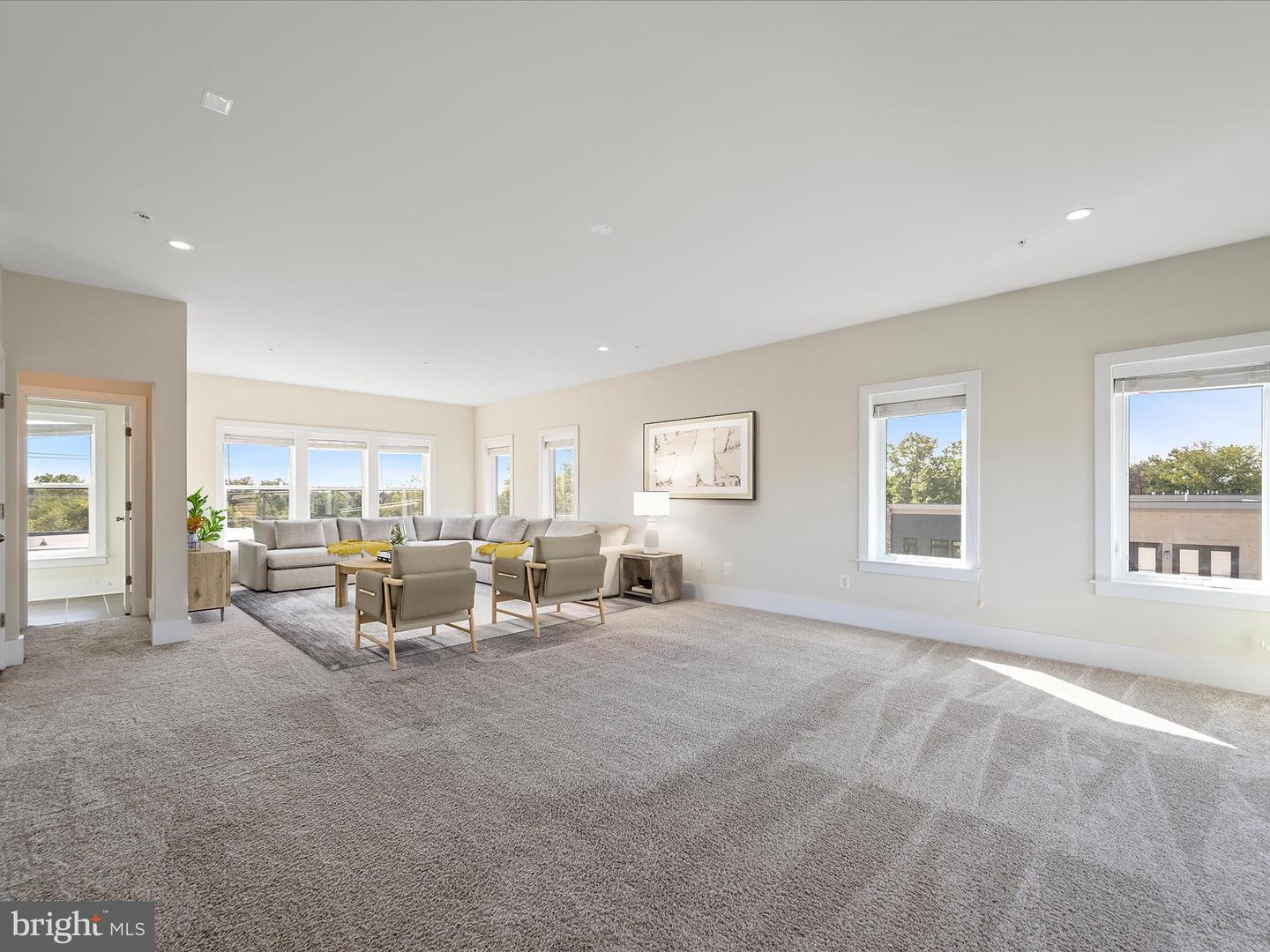 20092 OLD LINE TER, ASHBURN, Virginia 20147, 3 Bedrooms Bedrooms, ,2 BathroomsBathrooms,Residential,For sale,20092 OLD LINE TER,VALO2111600 MLS # VALO2111600