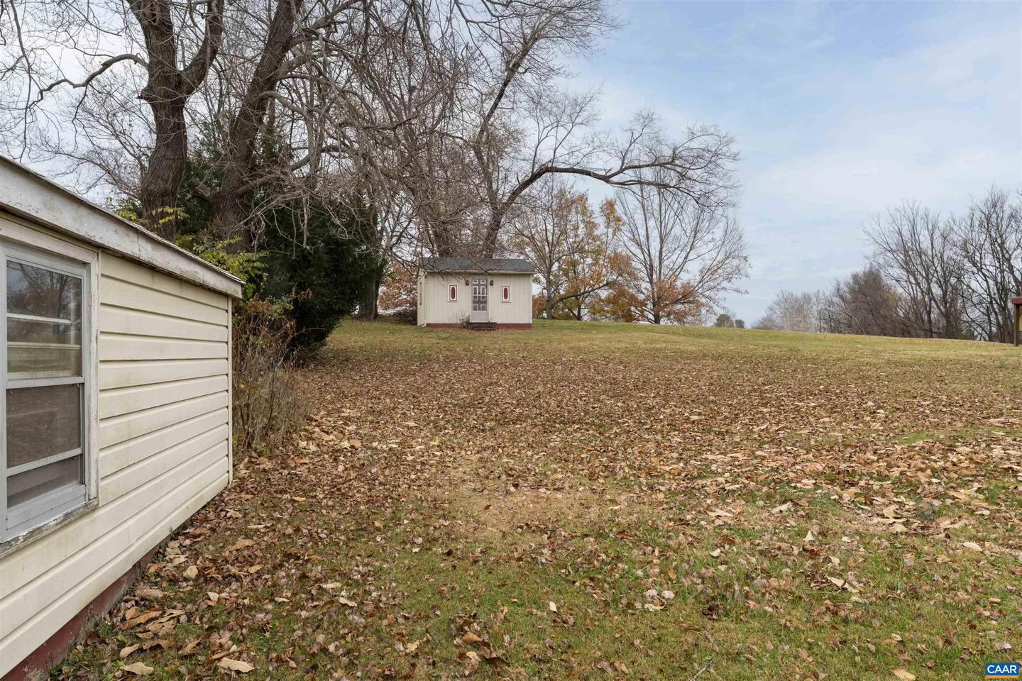 1007 SHERWOOD AVE, WAYNESBORO, Virginia 22980, 3 Bedrooms Bedrooms, ,1 BathroomBathrooms,Residential,For sale,1007 SHERWOOD AVE,671386 MLS # 671386