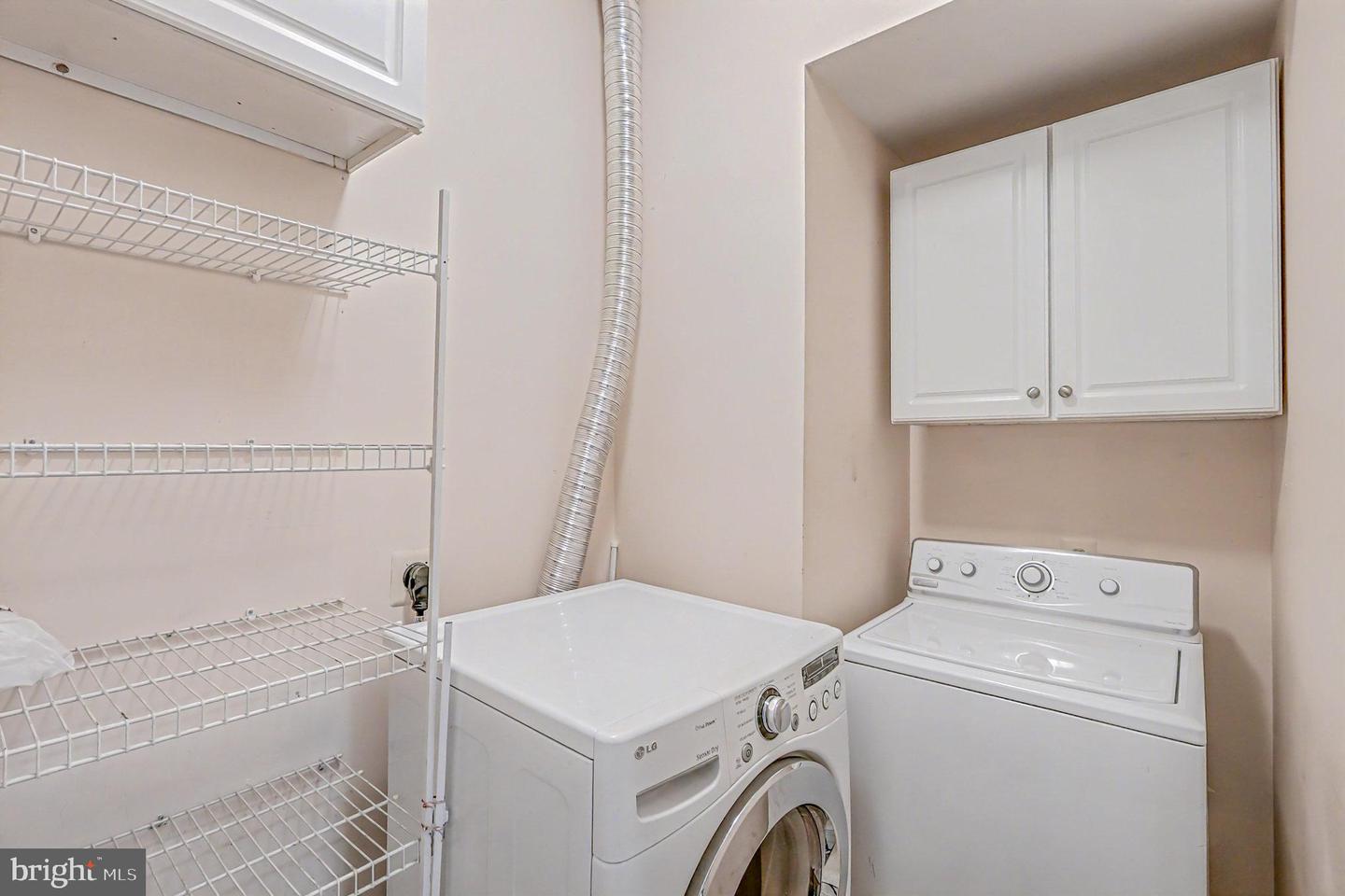 20402 COOL FERN SQ #20402, ASHBURN, Virginia 20147, 4 Bedrooms Bedrooms, ,3 BathroomsBathrooms,Residential,For sale,20402 COOL FERN SQ #20402,VALO2111614 MLS # VALO2111614