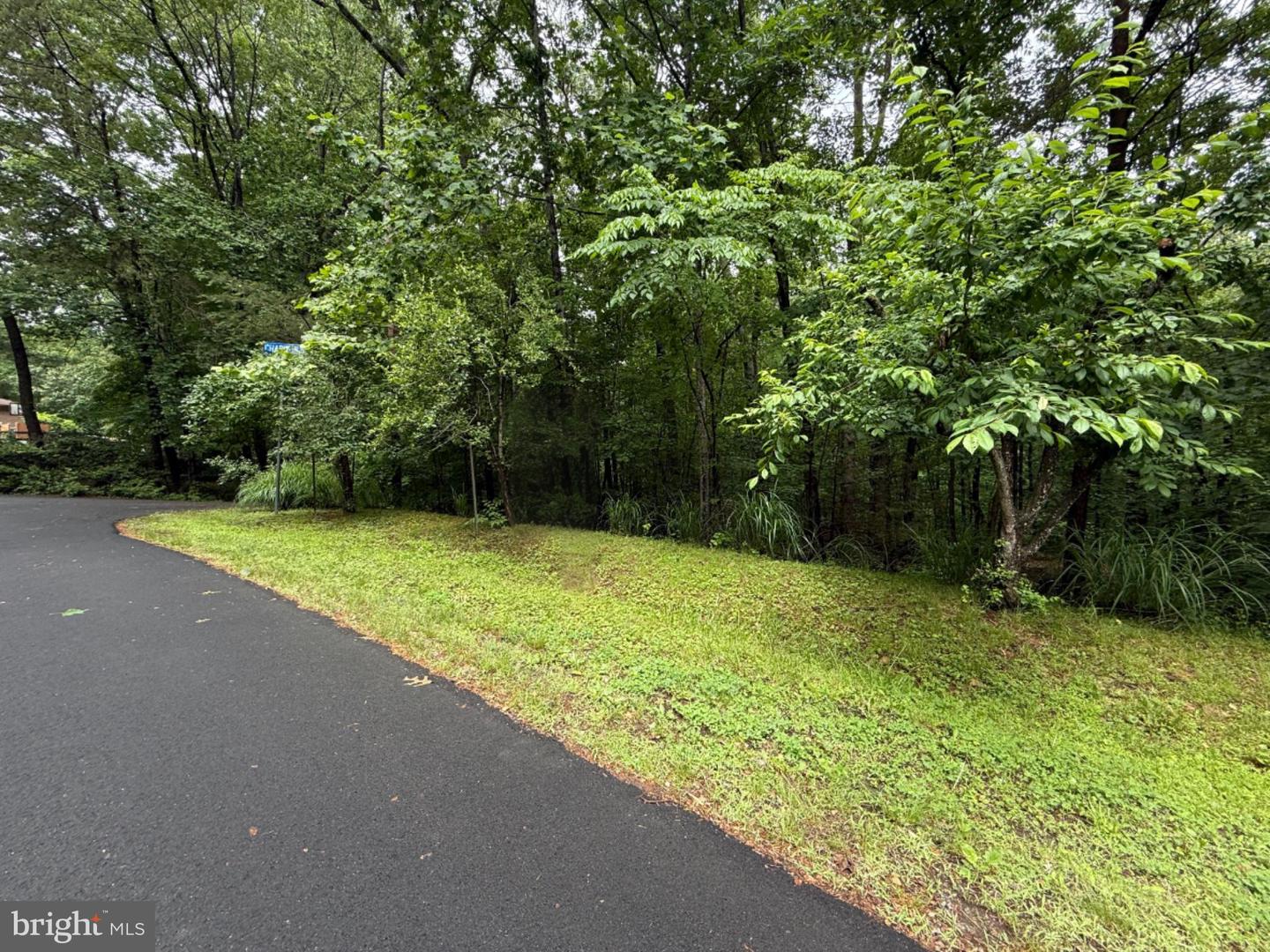 2704 CHARITON ST, OAKTON, Virginia 22124, ,Land,For sale,2704 CHARITON ST,VAFX2280050 MLS # VAFX2280050