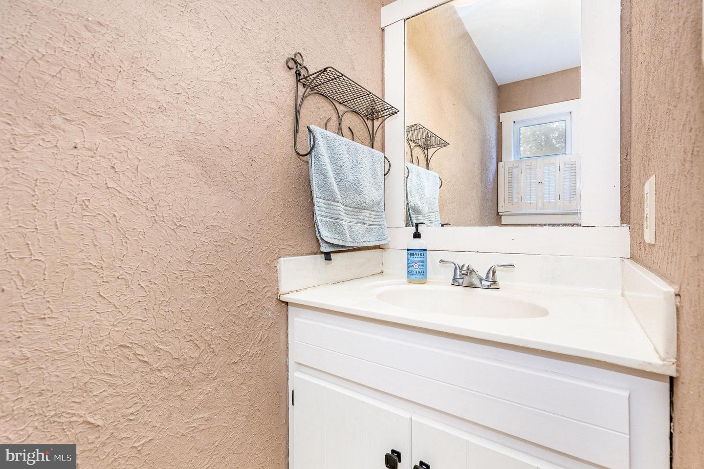 1032 ISABELLA DR, STAFFORD, Virginia 22554, 4 Bedrooms Bedrooms, 14 Rooms Rooms,2 BathroomsBathrooms,Residential,For sale,1032 ISABELLA DR,VAST2040936 MLS # VAST2040936