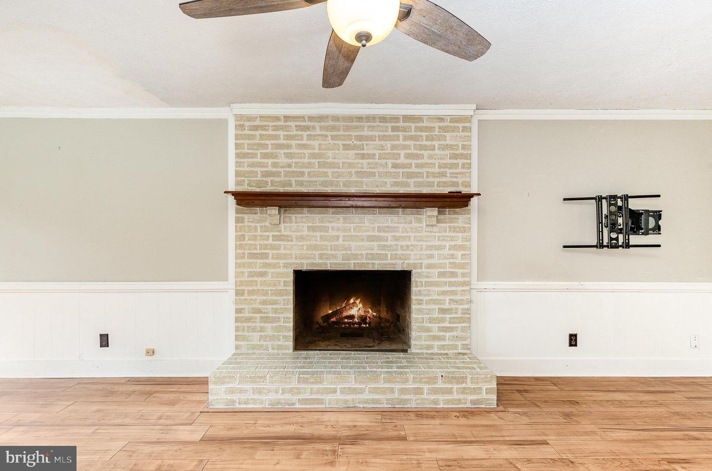 1032 ISABELLA DR, STAFFORD, Virginia 22554, 4 Bedrooms Bedrooms, 14 Rooms Rooms,2 BathroomsBathrooms,Residential,For sale,1032 ISABELLA DR,VAST2040936 MLS # VAST2040936