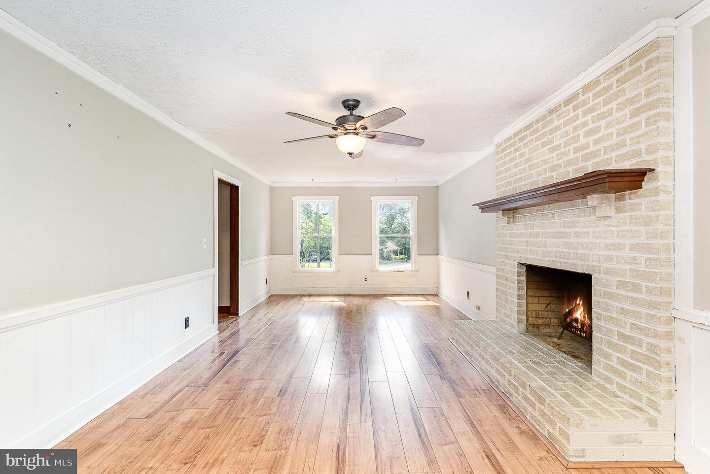 1032 ISABELLA DR, STAFFORD, Virginia 22554, 4 Bedrooms Bedrooms, 14 Rooms Rooms,2 BathroomsBathrooms,Residential,For sale,1032 ISABELLA DR,VAST2040936 MLS # VAST2040936