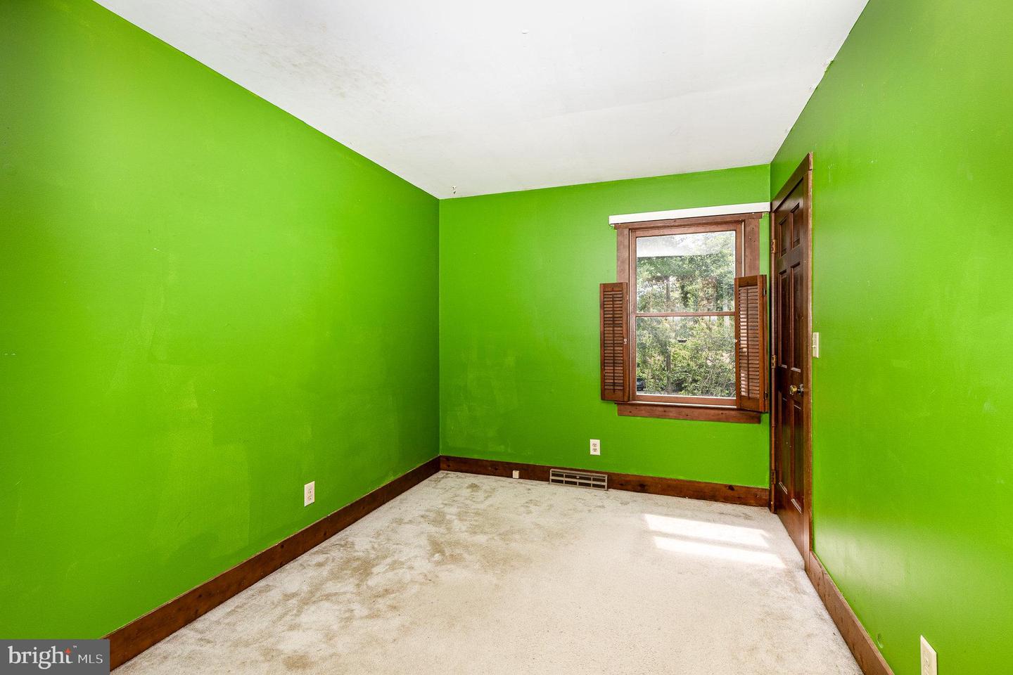 1032 ISABELLA DR, STAFFORD, Virginia 22554, 4 Bedrooms Bedrooms, 14 Rooms Rooms,2 BathroomsBathrooms,Residential,For sale,1032 ISABELLA DR,VAST2040936 MLS # VAST2040936