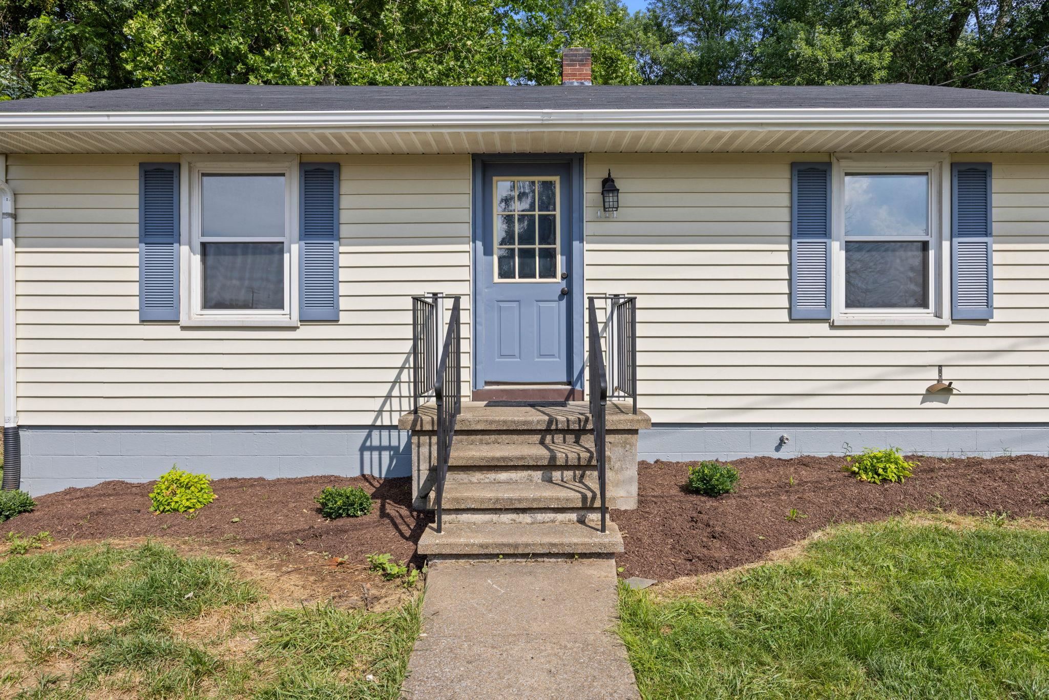 111 CHURCH ST, BROADWAY, Virginia 22815, 2 Bedrooms Bedrooms, ,1 BathroomBathrooms,Residential,111 CHURCH ST,666786 MLS # 666786