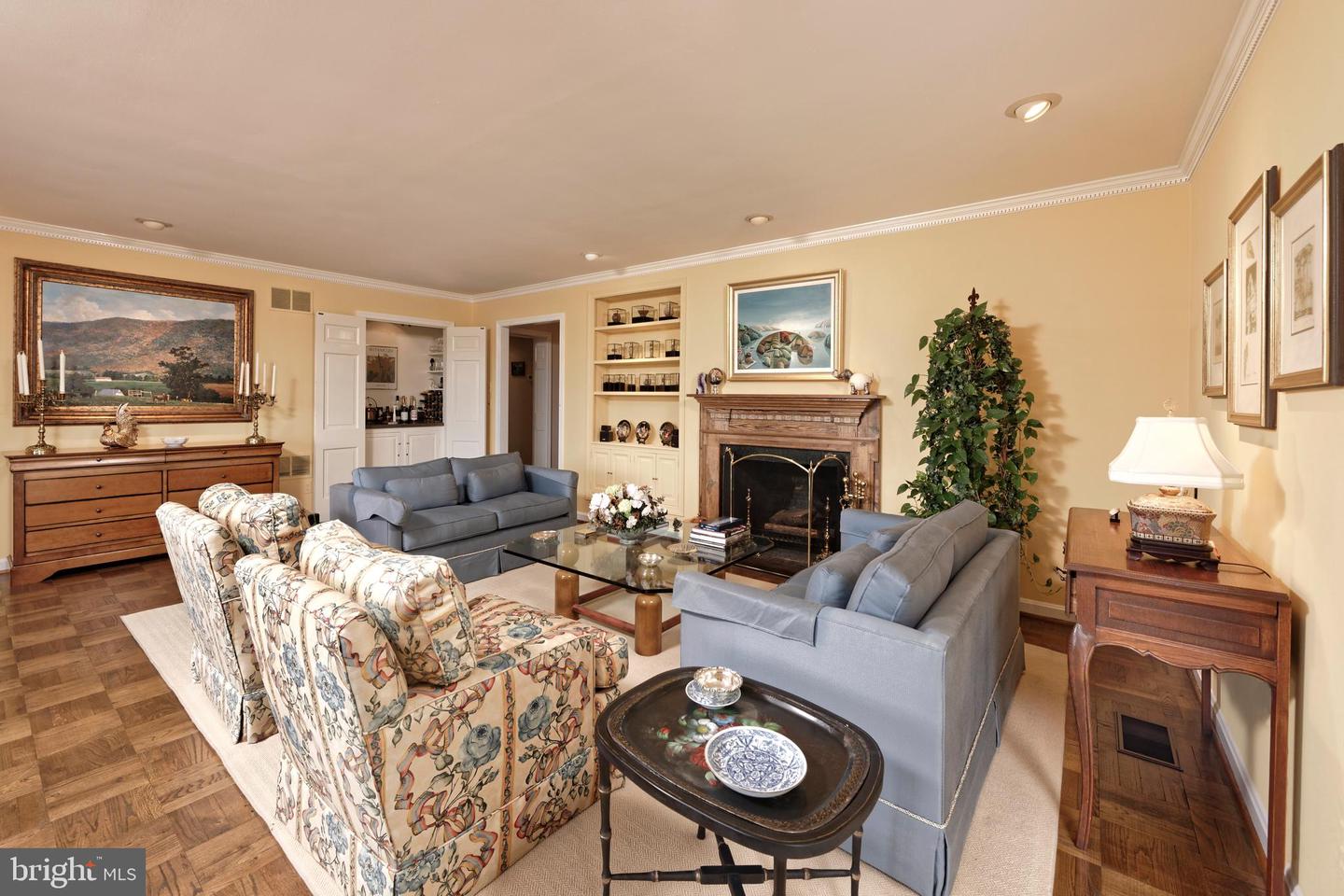 35771 SNAKE HILL RD, MIDDLEBURG, Virginia 20117, 3 Bedrooms Bedrooms, ,4 BathroomsBathrooms,Residential,For sale,35771 SNAKE HILL RD,VALO2106308 MLS # VALO2106308