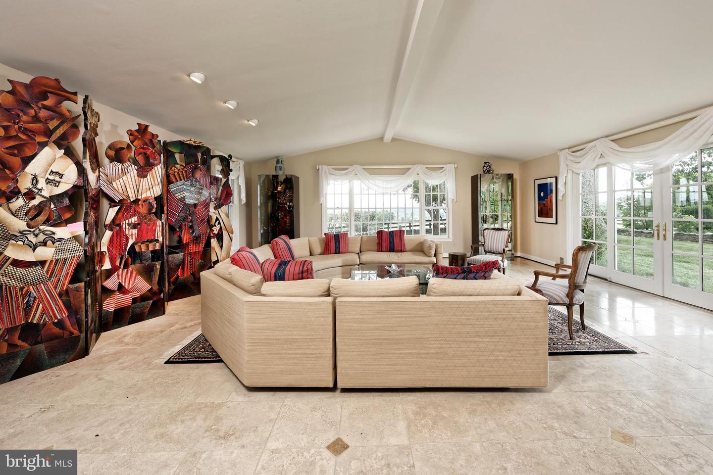 35771 SNAKE HILL RD, MIDDLEBURG, Virginia 20117, 3 Bedrooms Bedrooms, ,4 BathroomsBathrooms,Residential,For sale,35771 SNAKE HILL RD,VALO2106308 MLS # VALO2106308