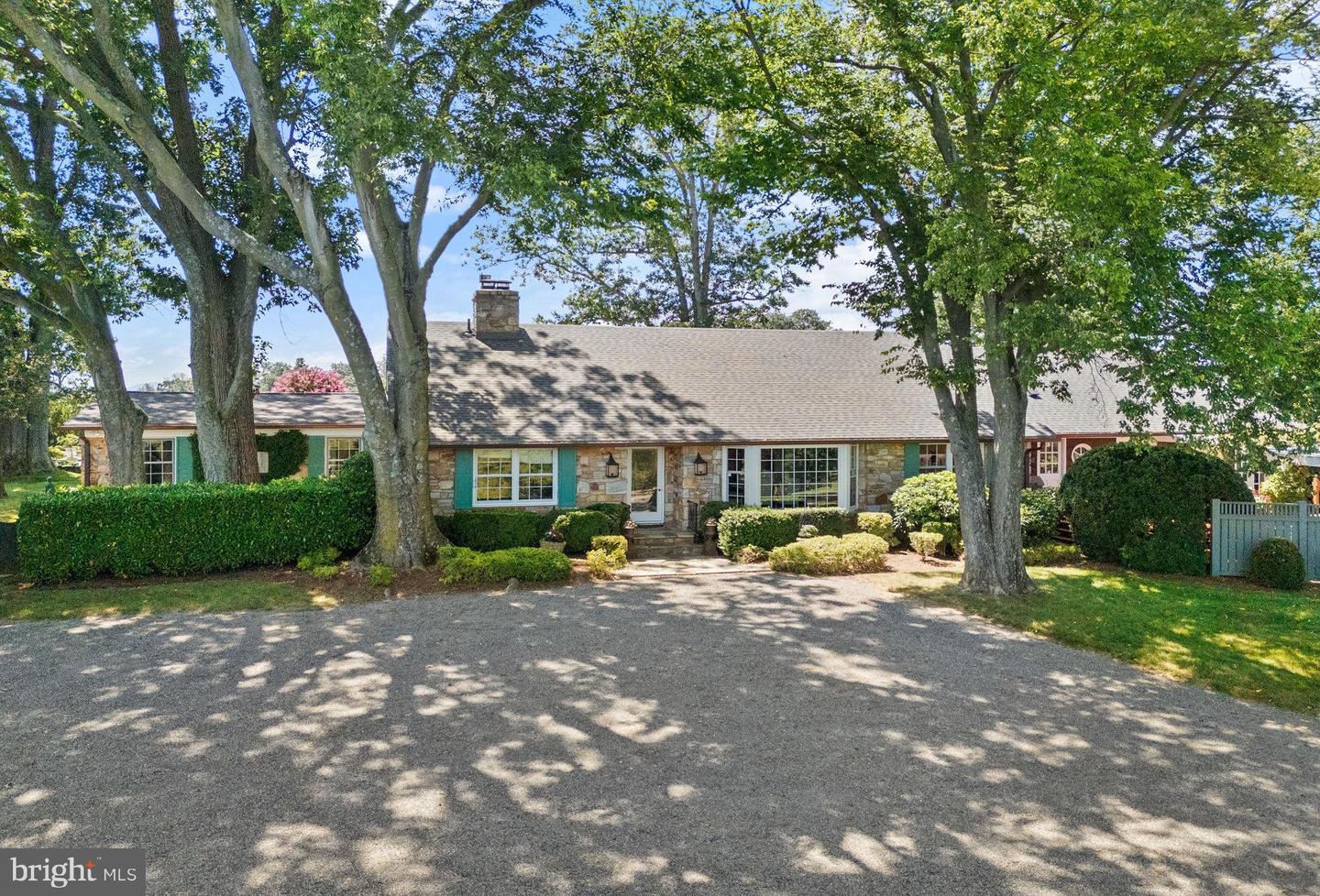 35771 SNAKE HILL RD, MIDDLEBURG, Virginia 20117, 3 Bedrooms Bedrooms, ,4 BathroomsBathrooms,Residential,For sale,35771 SNAKE HILL RD,VALO2106308 MLS # VALO2106308