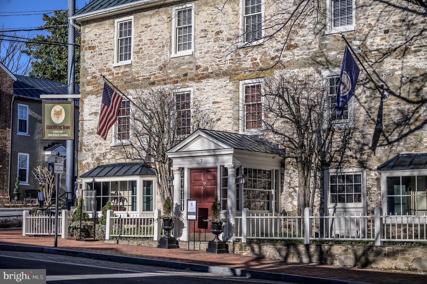 35771 SNAKE HILL RD, MIDDLEBURG, Virginia 20117, 3 Bedrooms Bedrooms, ,4 BathroomsBathrooms,Residential,For sale,35771 SNAKE HILL RD,VALO2106308 MLS # VALO2106308