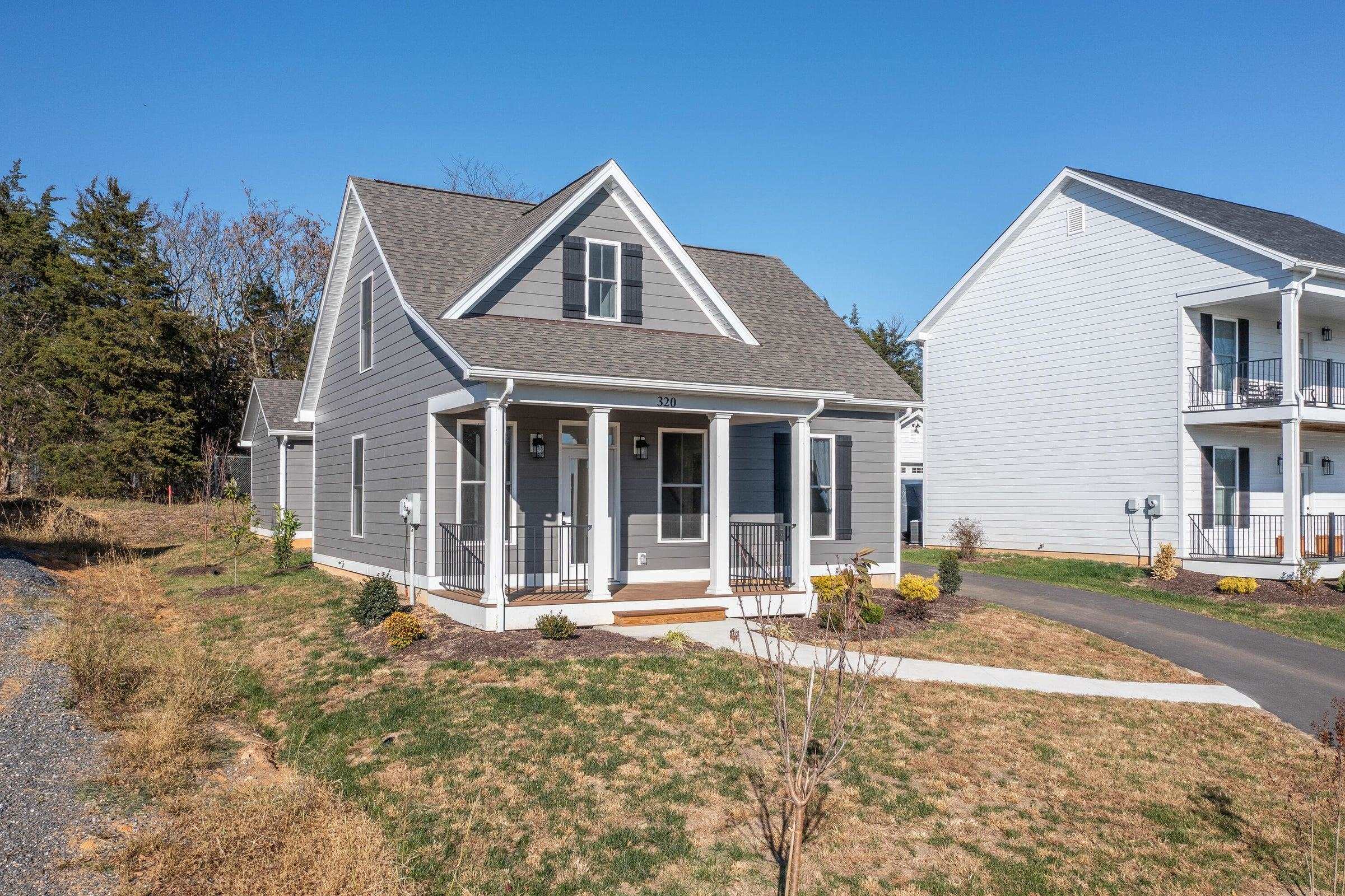 Newly and nicely landscaped. Newly and nicely landscaped.