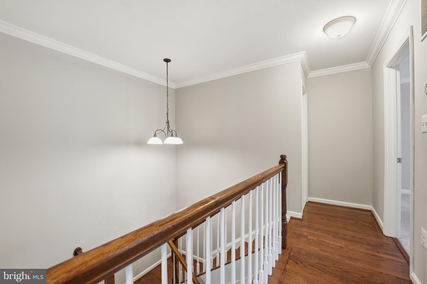 3152 EAKIN PARK CT, FAIRFAX, Virginia 22031, 3 Bedrooms Bedrooms, ,3 BathroomsBathrooms,Residential,For sale,3152 EAKIN PARK CT,VAFX2270322 MLS # VAFX2270322