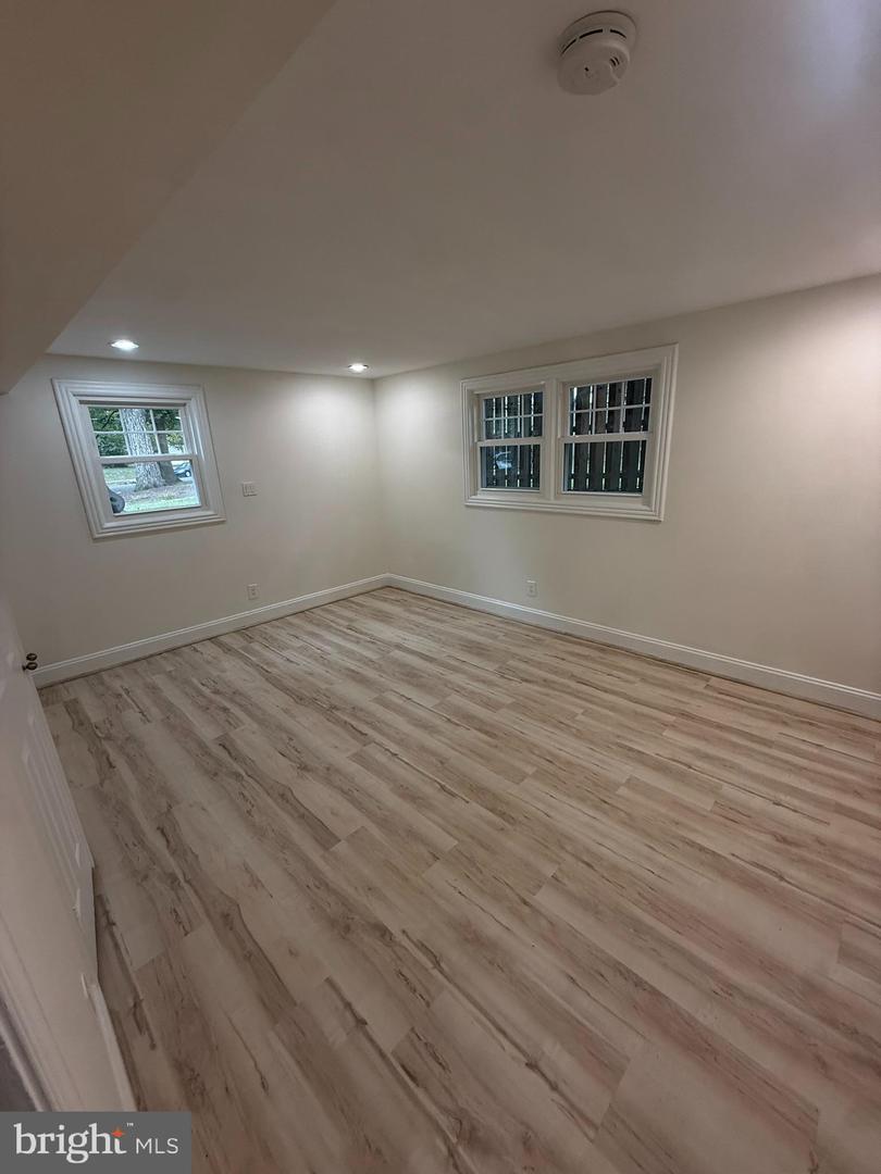 5405 BROOKLAND RD, ALEXANDRIA, Virginia 22310, 4 Bedrooms Bedrooms, ,2 BathroomsBathrooms,Residential,For sale,5405 BROOKLAND RD,VAFX2274928 MLS # VAFX2274928