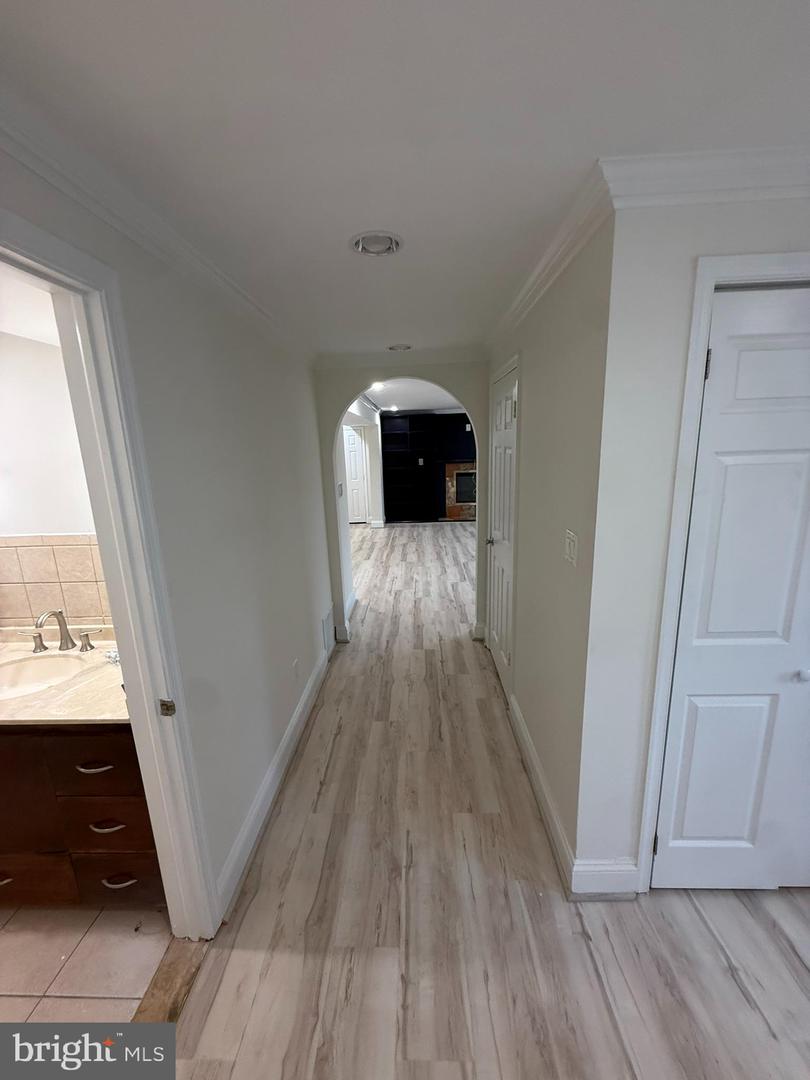 5405 BROOKLAND RD, ALEXANDRIA, Virginia 22310, 4 Bedrooms Bedrooms, ,2 BathroomsBathrooms,Residential,For sale,5405 BROOKLAND RD,VAFX2274928 MLS # VAFX2274928