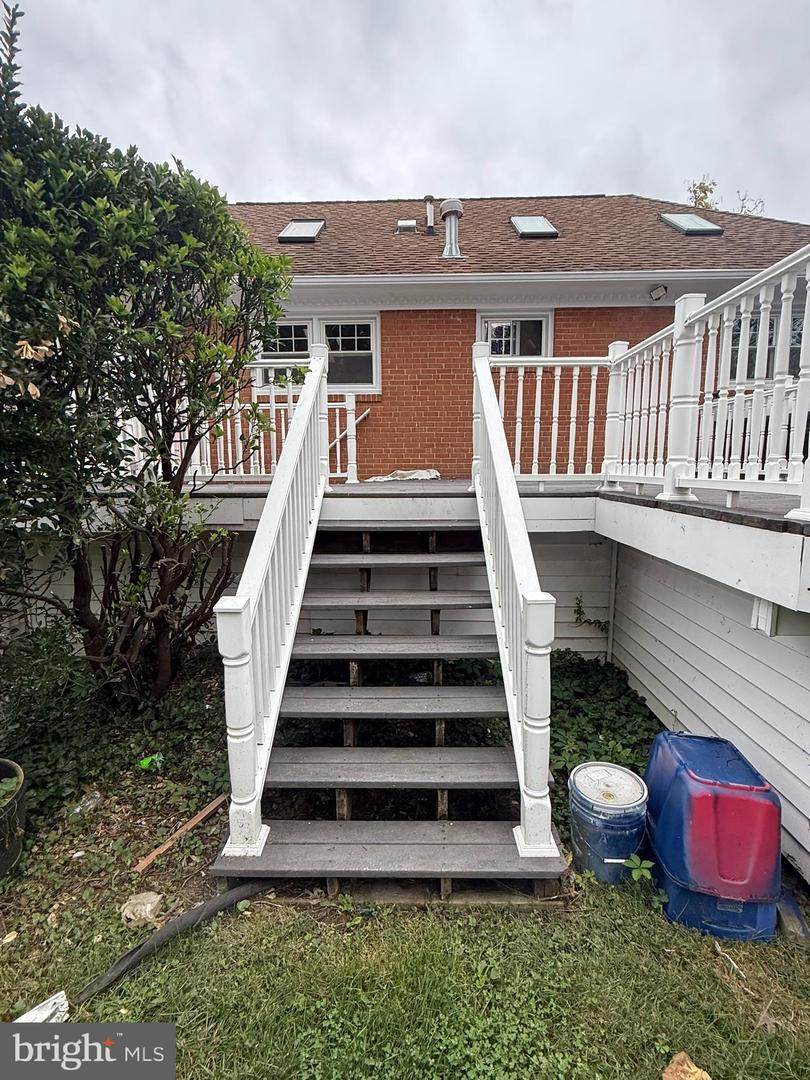 5405 BROOKLAND RD, ALEXANDRIA, Virginia 22310, 4 Bedrooms Bedrooms, ,2 BathroomsBathrooms,Residential,For sale,5405 BROOKLAND RD,VAFX2274928 MLS # VAFX2274928