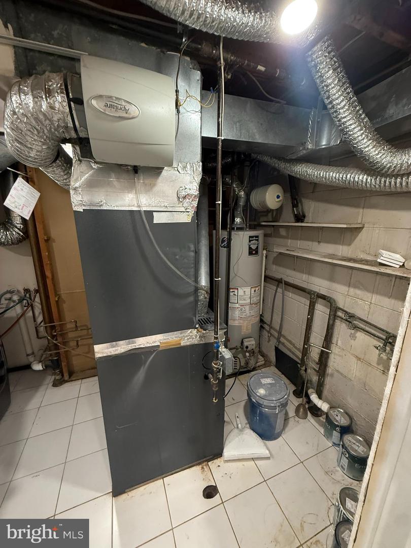 5405 BROOKLAND RD, ALEXANDRIA, Virginia 22310, 4 Bedrooms Bedrooms, ,2 BathroomsBathrooms,Residential,For sale,5405 BROOKLAND RD,VAFX2274928 MLS # VAFX2274928