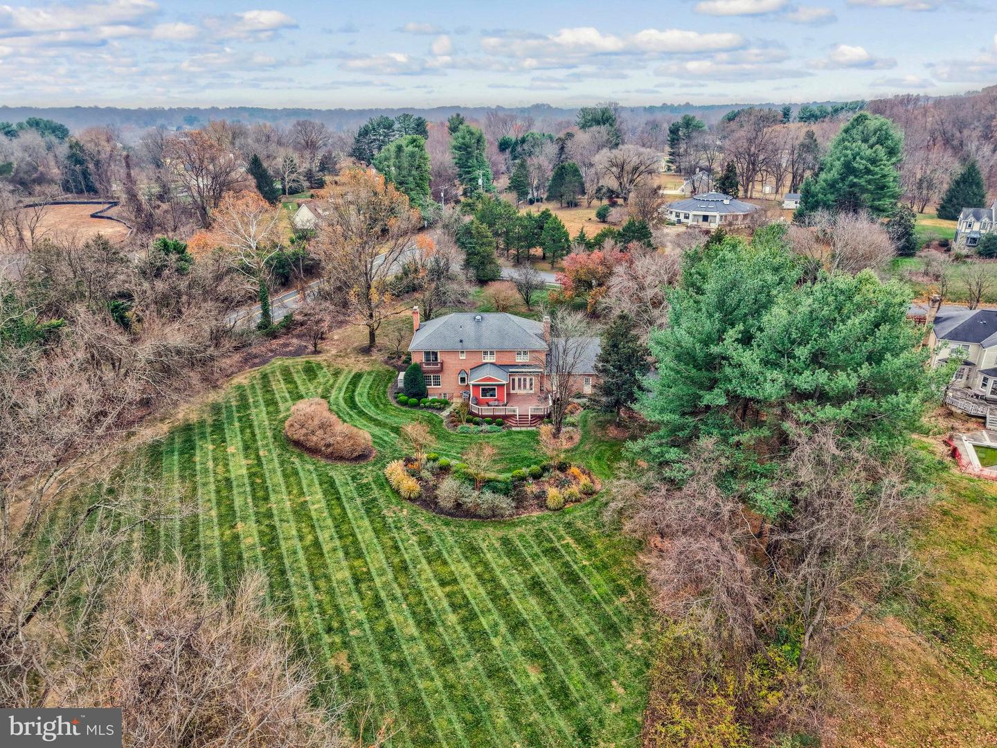 10100 WALKER LAKE DR, GREAT FALLS, Virginia 22066, 4 Bedrooms Bedrooms, ,4 BathroomsBathrooms,Residential,For sale,10100 WALKER LAKE DR,VAFX2275436 MLS # VAFX2275436 10100 WALKER LAKE DR, GREAT FALLS, Virginia 22066, 4 Bedrooms Bedrooms, ,4 BathroomsBathrooms,Residential,For sale,10100 WALKER LAKE DR,VAFX2275436 MLS # VAFX2275436