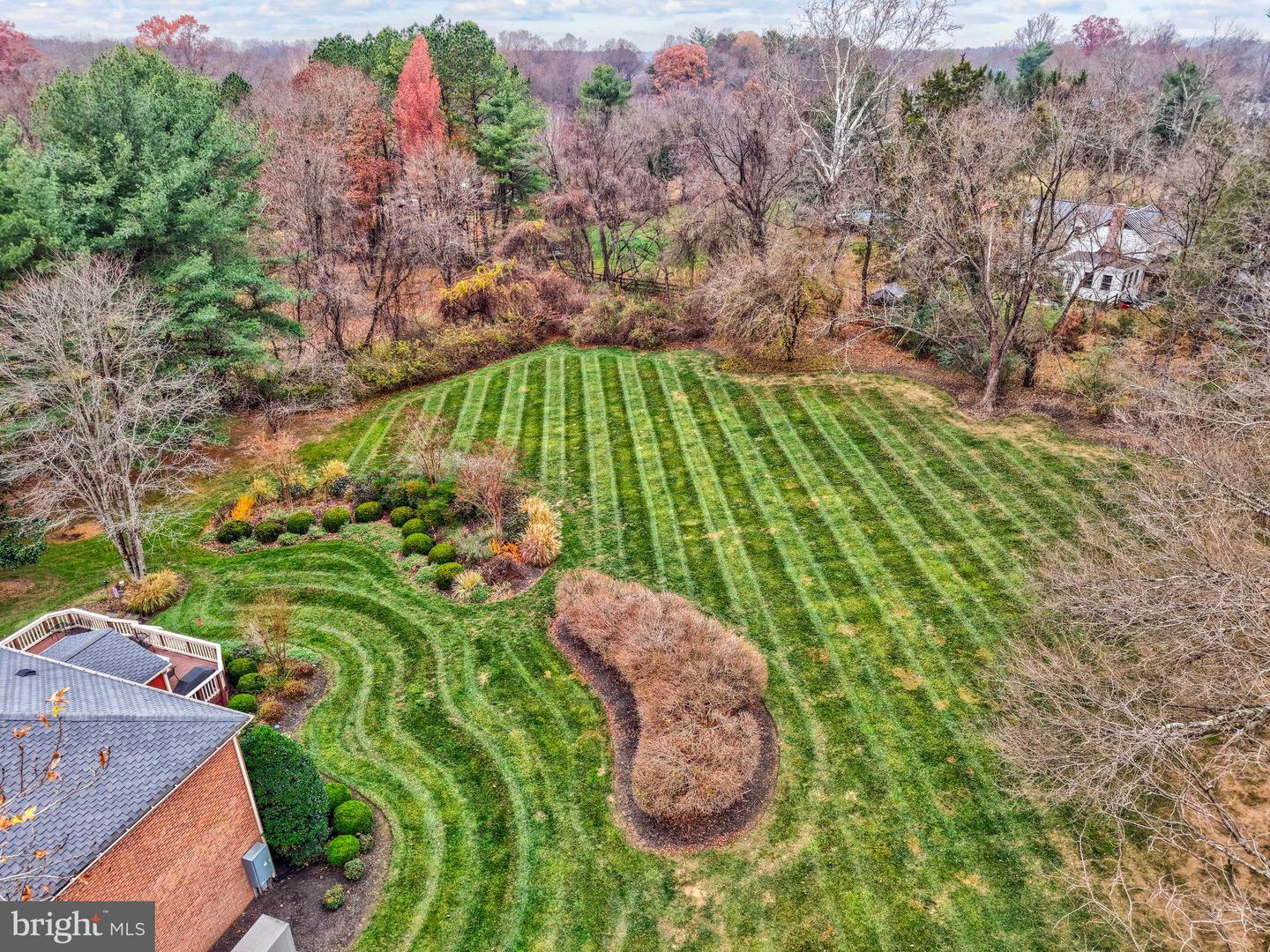 10100 WALKER LAKE DR, GREAT FALLS, Virginia 22066, 4 Bedrooms Bedrooms, ,4 BathroomsBathrooms,Residential,For sale,10100 WALKER LAKE DR,VAFX2275436 MLS # VAFX2275436 10100 WALKER LAKE DR, GREAT FALLS, Virginia 22066, 4 Bedrooms Bedrooms, ,4 BathroomsBathrooms,Residential,For sale,10100 WALKER LAKE DR,VAFX2275436 MLS # VAFX2275436