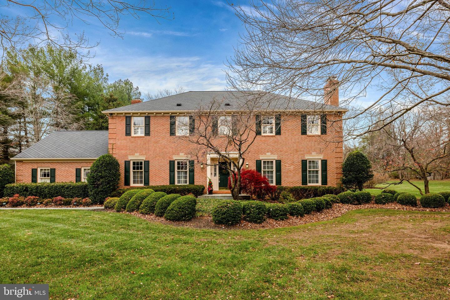 10100 WALKER LAKE DR, GREAT FALLS, Virginia 22066, 4 Bedrooms Bedrooms, ,4 BathroomsBathrooms,Residential,For sale,10100 WALKER LAKE DR,VAFX2275436 MLS # VAFX2275436 10100 WALKER LAKE DR, GREAT FALLS, Virginia 22066, 4 Bedrooms Bedrooms, ,4 BathroomsBathrooms,Residential,For sale,10100 WALKER LAKE DR,VAFX2275436 MLS # VAFX2275436