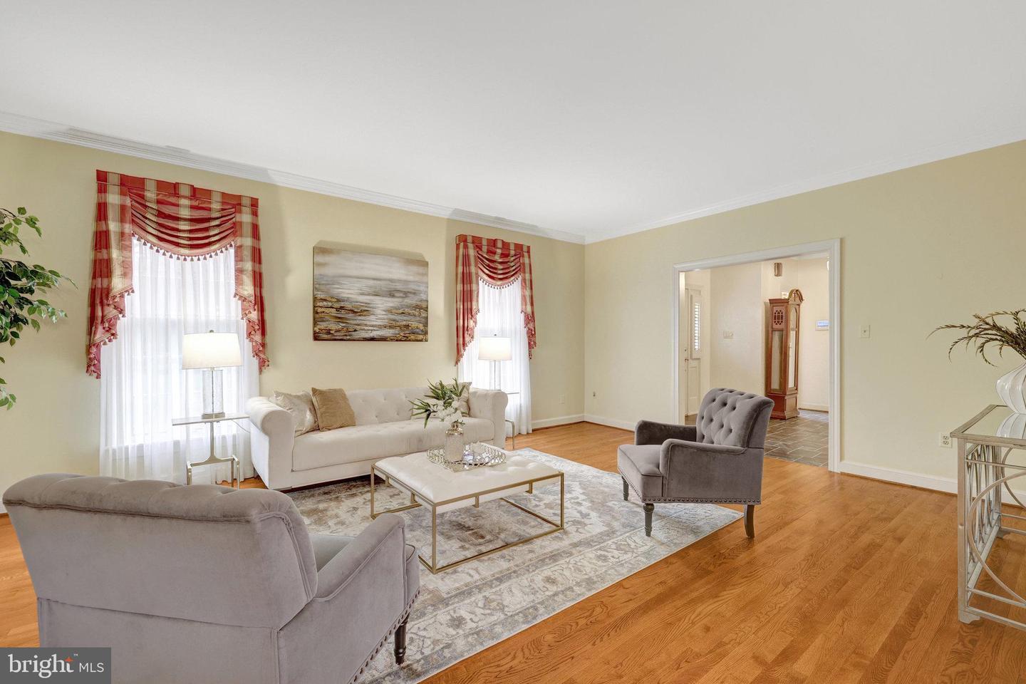 10100 WALKER LAKE DR, GREAT FALLS, Virginia 22066, 4 Bedrooms Bedrooms, ,4 BathroomsBathrooms,Residential,For sale,10100 WALKER LAKE DR,VAFX2275436 MLS # VAFX2275436 10100 WALKER LAKE DR, GREAT FALLS, Virginia 22066, 4 Bedrooms Bedrooms, ,4 BathroomsBathrooms,Residential,For sale,10100 WALKER LAKE DR,VAFX2275436 MLS # VAFX2275436