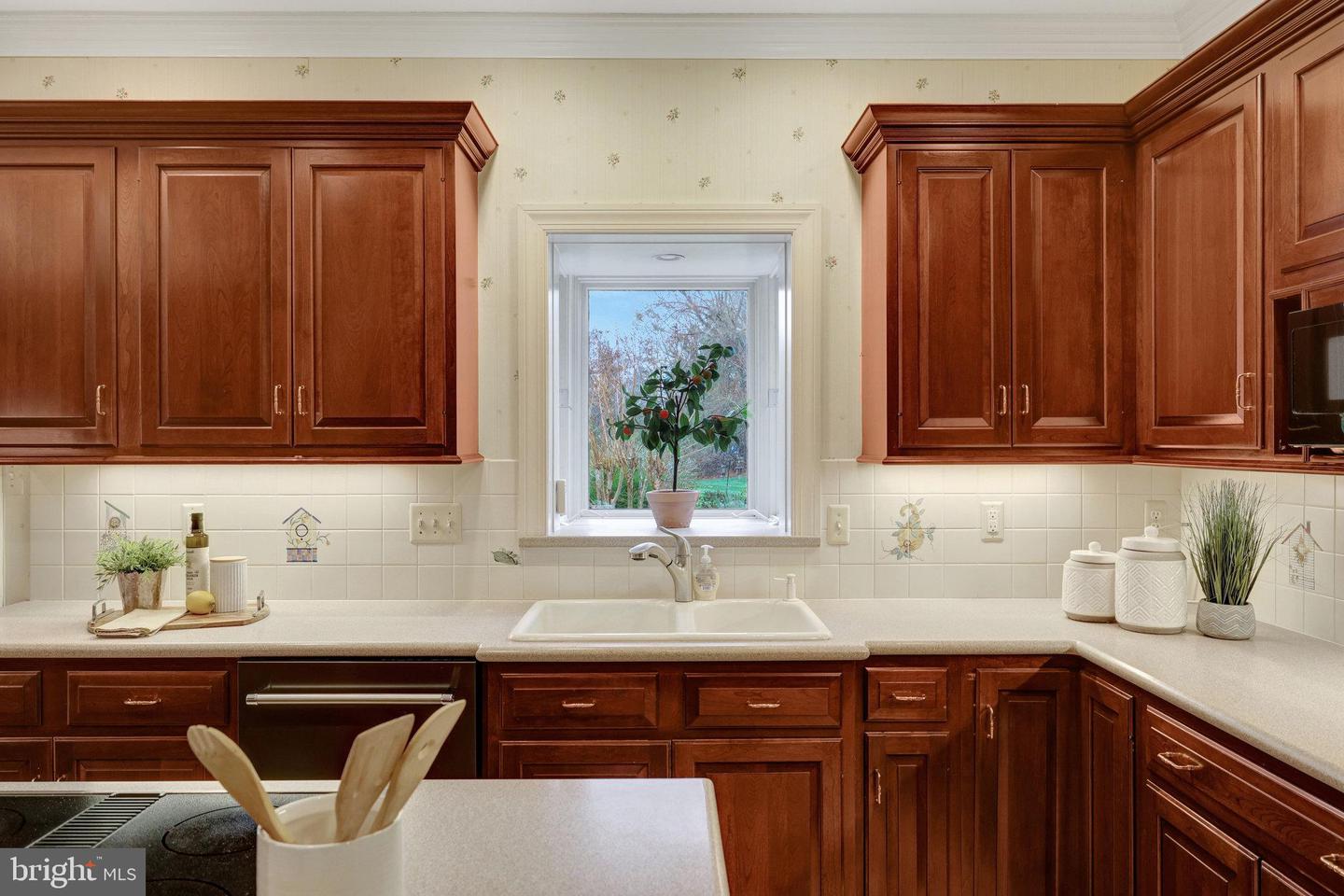 10100 WALKER LAKE DR, GREAT FALLS, Virginia 22066, 4 Bedrooms Bedrooms, ,4 BathroomsBathrooms,Residential,For sale,10100 WALKER LAKE DR,VAFX2275436 MLS # VAFX2275436 10100 WALKER LAKE DR, GREAT FALLS, Virginia 22066, 4 Bedrooms Bedrooms, ,4 BathroomsBathrooms,Residential,For sale,10100 WALKER LAKE DR,VAFX2275436 MLS # VAFX2275436