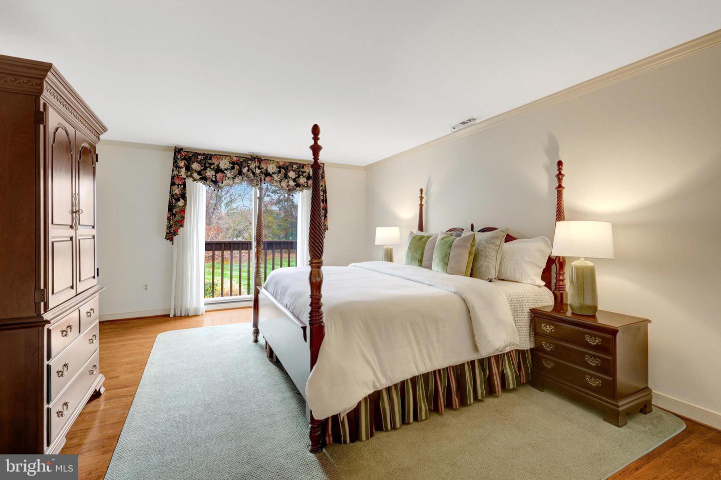 10100 WALKER LAKE DR, GREAT FALLS, Virginia 22066, 4 Bedrooms Bedrooms, ,4 BathroomsBathrooms,Residential,For sale,10100 WALKER LAKE DR,VAFX2275436 MLS # VAFX2275436 10100 WALKER LAKE DR, GREAT FALLS, Virginia 22066, 4 Bedrooms Bedrooms, ,4 BathroomsBathrooms,Residential,For sale,10100 WALKER LAKE DR,VAFX2275436 MLS # VAFX2275436