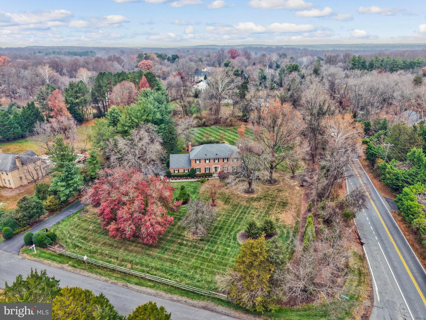 10100 WALKER LAKE DR, GREAT FALLS, Virginia 22066, 4 Bedrooms Bedrooms, ,4 BathroomsBathrooms,Residential,For sale,10100 WALKER LAKE DR,VAFX2275436 MLS # VAFX2275436 10100 WALKER LAKE DR, GREAT FALLS, Virginia 22066, 4 Bedrooms Bedrooms, ,4 BathroomsBathrooms,Residential,For sale,10100 WALKER LAKE DR,VAFX2275436 MLS # VAFX2275436