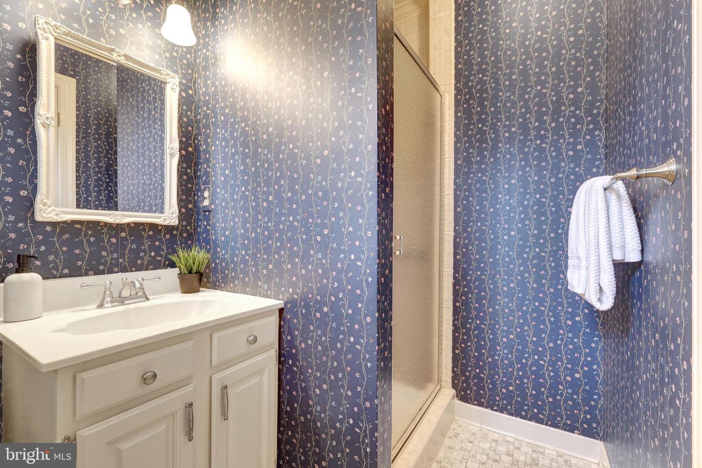 10100 WALKER LAKE DR, GREAT FALLS, Virginia 22066, 4 Bedrooms Bedrooms, ,4 BathroomsBathrooms,Residential,For sale,10100 WALKER LAKE DR,VAFX2275436 MLS # VAFX2275436 10100 WALKER LAKE DR, GREAT FALLS, Virginia 22066, 4 Bedrooms Bedrooms, ,4 BathroomsBathrooms,Residential,For sale,10100 WALKER LAKE DR,VAFX2275436 MLS # VAFX2275436