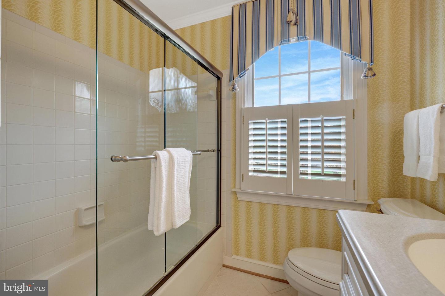 10100 WALKER LAKE DR, GREAT FALLS, Virginia 22066, 4 Bedrooms Bedrooms, ,4 BathroomsBathrooms,Residential,For sale,10100 WALKER LAKE DR,VAFX2275436 MLS # VAFX2275436 10100 WALKER LAKE DR, GREAT FALLS, Virginia 22066, 4 Bedrooms Bedrooms, ,4 BathroomsBathrooms,Residential,For sale,10100 WALKER LAKE DR,VAFX2275436 MLS # VAFX2275436