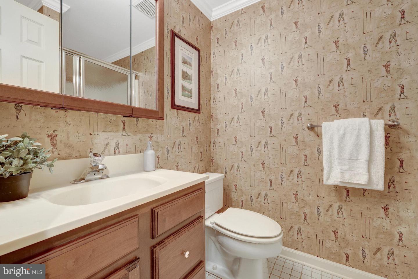 10100 WALKER LAKE DR, GREAT FALLS, Virginia 22066, 4 Bedrooms Bedrooms, ,4 BathroomsBathrooms,Residential,For sale,10100 WALKER LAKE DR,VAFX2275436 MLS # VAFX2275436 10100 WALKER LAKE DR, GREAT FALLS, Virginia 22066, 4 Bedrooms Bedrooms, ,4 BathroomsBathrooms,Residential,For sale,10100 WALKER LAKE DR,VAFX2275436 MLS # VAFX2275436