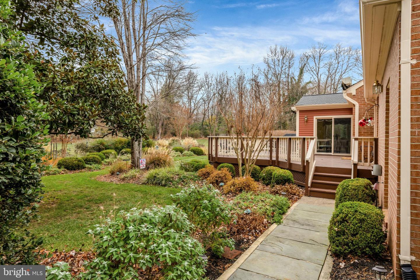 10100 WALKER LAKE DR, GREAT FALLS, Virginia 22066, 4 Bedrooms Bedrooms, ,4 BathroomsBathrooms,Residential,For sale,10100 WALKER LAKE DR,VAFX2275436 MLS # VAFX2275436 10100 WALKER LAKE DR, GREAT FALLS, Virginia 22066, 4 Bedrooms Bedrooms, ,4 BathroomsBathrooms,Residential,For sale,10100 WALKER LAKE DR,VAFX2275436 MLS # VAFX2275436