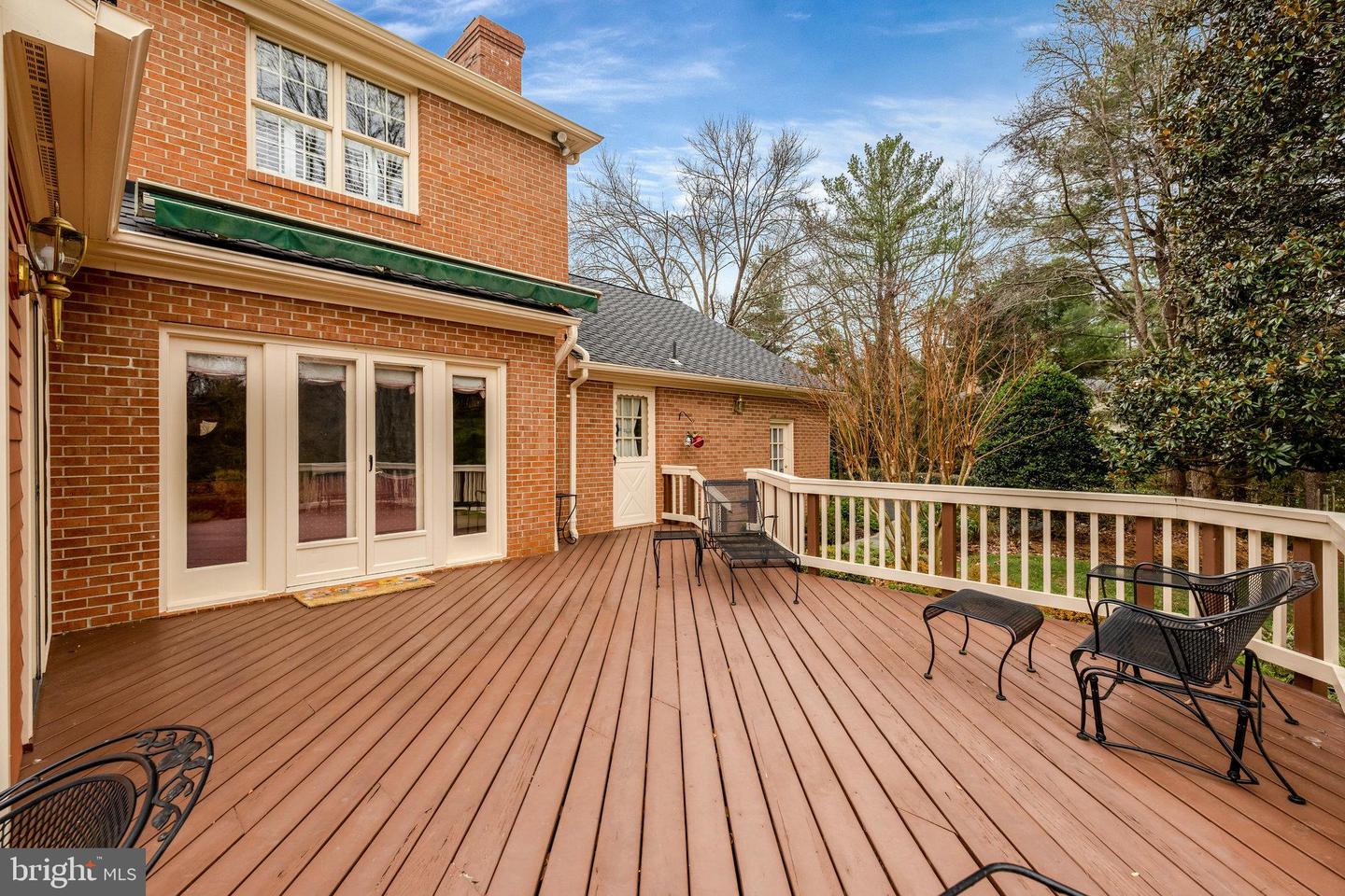 10100 WALKER LAKE DR, GREAT FALLS, Virginia 22066, 4 Bedrooms Bedrooms, ,4 BathroomsBathrooms,Residential,For sale,10100 WALKER LAKE DR,VAFX2275436 MLS # VAFX2275436 10100 WALKER LAKE DR, GREAT FALLS, Virginia 22066, 4 Bedrooms Bedrooms, ,4 BathroomsBathrooms,Residential,For sale,10100 WALKER LAKE DR,VAFX2275436 MLS # VAFX2275436