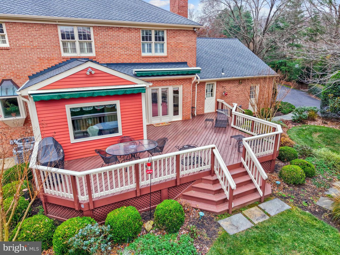 10100 WALKER LAKE DR, GREAT FALLS, Virginia 22066, 4 Bedrooms Bedrooms, ,4 BathroomsBathrooms,Residential,For sale,10100 WALKER LAKE DR,VAFX2275436 MLS # VAFX2275436 10100 WALKER LAKE DR, GREAT FALLS, Virginia 22066, 4 Bedrooms Bedrooms, ,4 BathroomsBathrooms,Residential,For sale,10100 WALKER LAKE DR,VAFX2275436 MLS # VAFX2275436