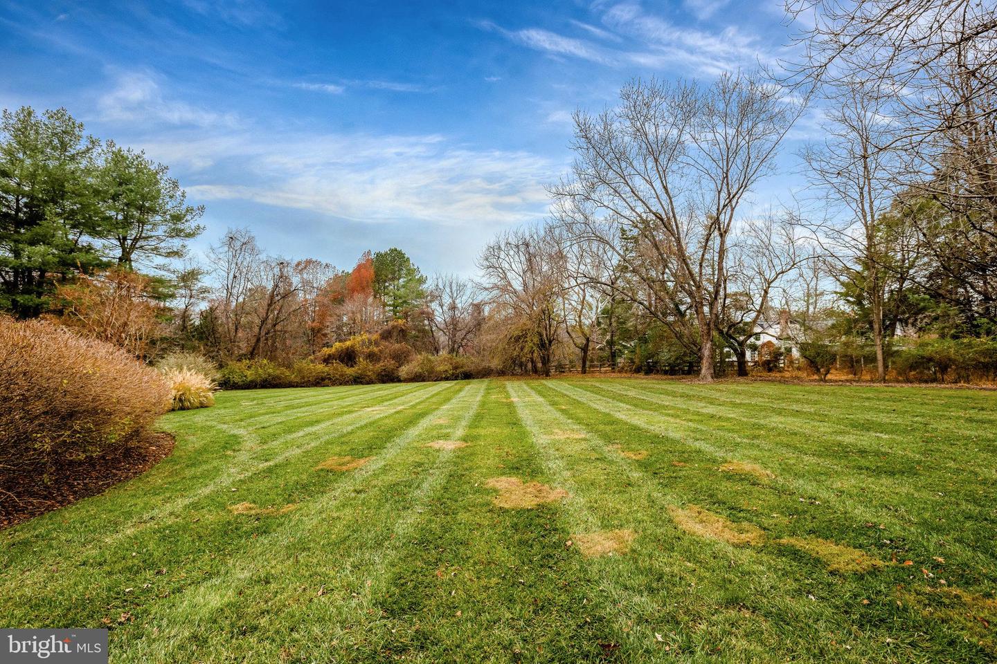 10100 WALKER LAKE DR, GREAT FALLS, Virginia 22066, 4 Bedrooms Bedrooms, ,4 BathroomsBathrooms,Residential,For sale,10100 WALKER LAKE DR,VAFX2275436 MLS # VAFX2275436 10100 WALKER LAKE DR, GREAT FALLS, Virginia 22066, 4 Bedrooms Bedrooms, ,4 BathroomsBathrooms,Residential,For sale,10100 WALKER LAKE DR,VAFX2275436 MLS # VAFX2275436