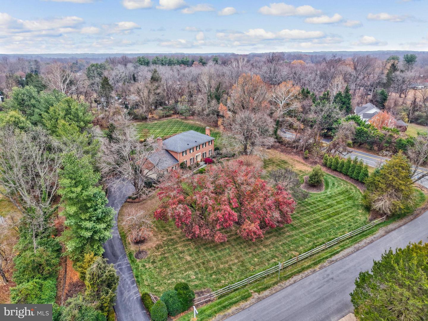 10100 WALKER LAKE DR, GREAT FALLS, Virginia 22066, 4 Bedrooms Bedrooms, ,4 BathroomsBathrooms,Residential,For sale,10100 WALKER LAKE DR,VAFX2275436 MLS # VAFX2275436 10100 WALKER LAKE DR, GREAT FALLS, Virginia 22066, 4 Bedrooms Bedrooms, ,4 BathroomsBathrooms,Residential,For sale,10100 WALKER LAKE DR,VAFX2275436 MLS # VAFX2275436