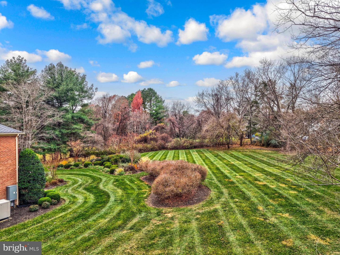 10100 WALKER LAKE DR, GREAT FALLS, Virginia 22066, 4 Bedrooms Bedrooms, ,4 BathroomsBathrooms,Residential,For sale,10100 WALKER LAKE DR,VAFX2275436 MLS # VAFX2275436 10100 WALKER LAKE DR, GREAT FALLS, Virginia 22066, 4 Bedrooms Bedrooms, ,4 BathroomsBathrooms,Residential,For sale,10100 WALKER LAKE DR,VAFX2275436 MLS # VAFX2275436