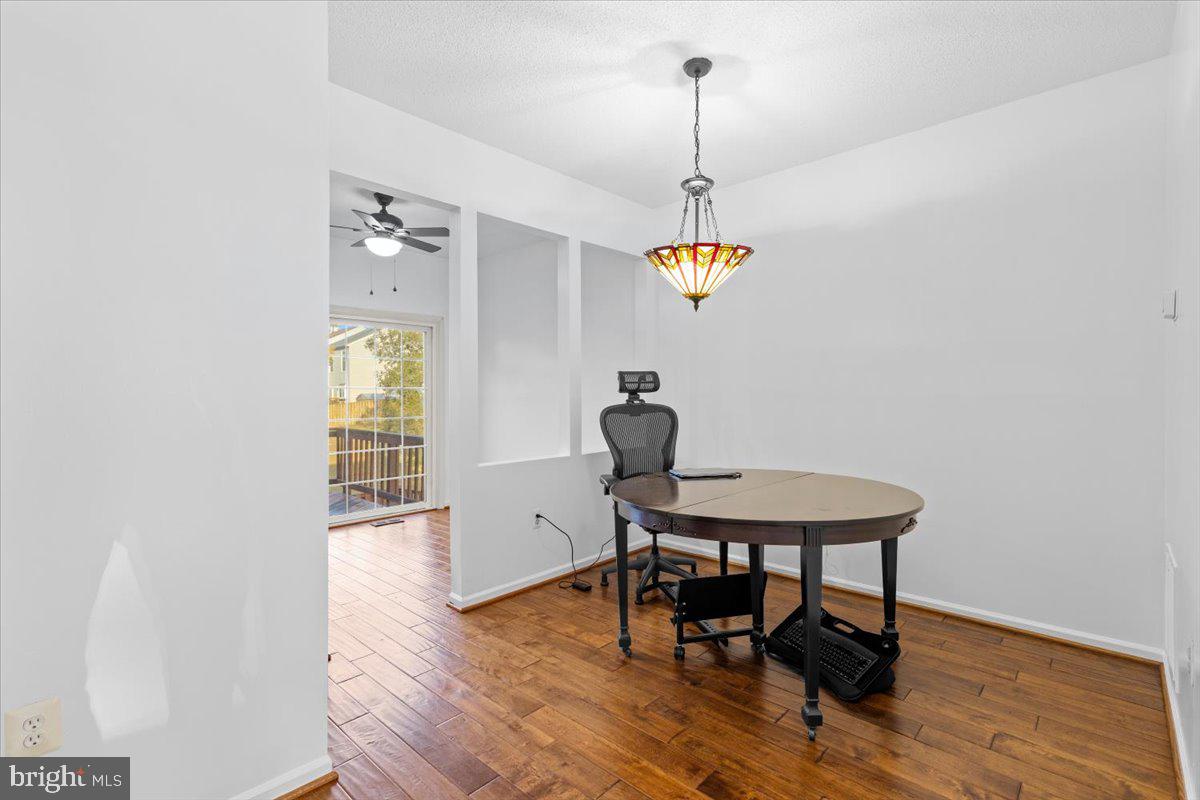 7218 PARSONS CT, ALEXANDRIA, Virginia 22306, 3 Bedrooms Bedrooms, ,2 BathroomsBathrooms,Residential,For sale,7218 PARSONS CT,VAFX2275458 MLS # VAFX2275458