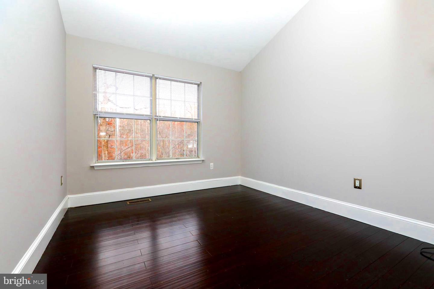 15661 MONTVIEW DR, DUMFRIES, Virginia 22025, 3 Bedrooms Bedrooms, ,3 BathroomsBathrooms,Residential,For sale,15661 MONTVIEW DR,VAPW2107750 MLS # VAPW2107750 15661 MONTVIEW DR, DUMFRIES, Virginia 22025, 3 Bedrooms Bedrooms, ,3 BathroomsBathrooms,Residential,For sale,15661 MONTVIEW DR,VAPW2107750 MLS # VAPW2107750