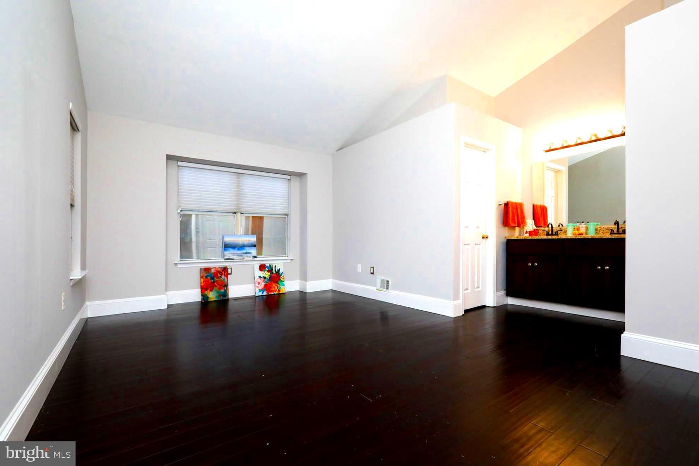 15661 MONTVIEW DR, DUMFRIES, Virginia 22025, 3 Bedrooms Bedrooms, ,3 BathroomsBathrooms,Residential,For sale,15661 MONTVIEW DR,VAPW2107750 MLS # VAPW2107750 15661 MONTVIEW DR, DUMFRIES, Virginia 22025, 3 Bedrooms Bedrooms, ,3 BathroomsBathrooms,Residential,For sale,15661 MONTVIEW DR,VAPW2107750 MLS # VAPW2107750