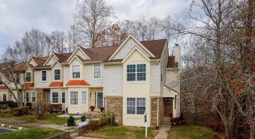 15661 MONTVIEW DR, DUMFRIES, Virginia 22025, 3 Bedrooms Bedrooms, ,3 BathroomsBathrooms,Residential,For sale,15661 MONTVIEW DR,VAPW2107750 MLS # VAPW2107750