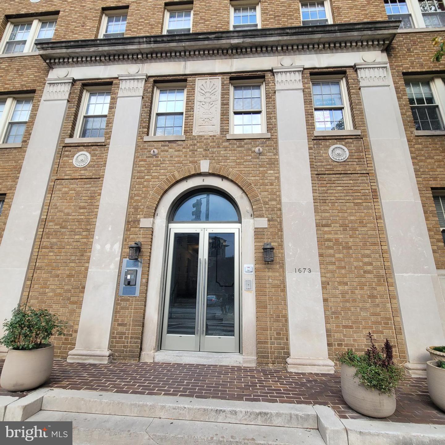 1673 PARK RD NW #502, WASHINGTON, District Of Columbia 20010, 2 Bedrooms Bedrooms, ,1 BathroomBathrooms,Residential,For sale,1673 PARK RD NW #502,DCDC2232068 MLS # DCDC2232068 1673 PARK RD NW #502, WASHINGTON, District Of Columbia 20010, 2 Bedrooms Bedrooms, ,1 BathroomBathrooms,Residential,For sale,1673 PARK RD NW #502,DCDC2232068 MLS # DCDC2232068