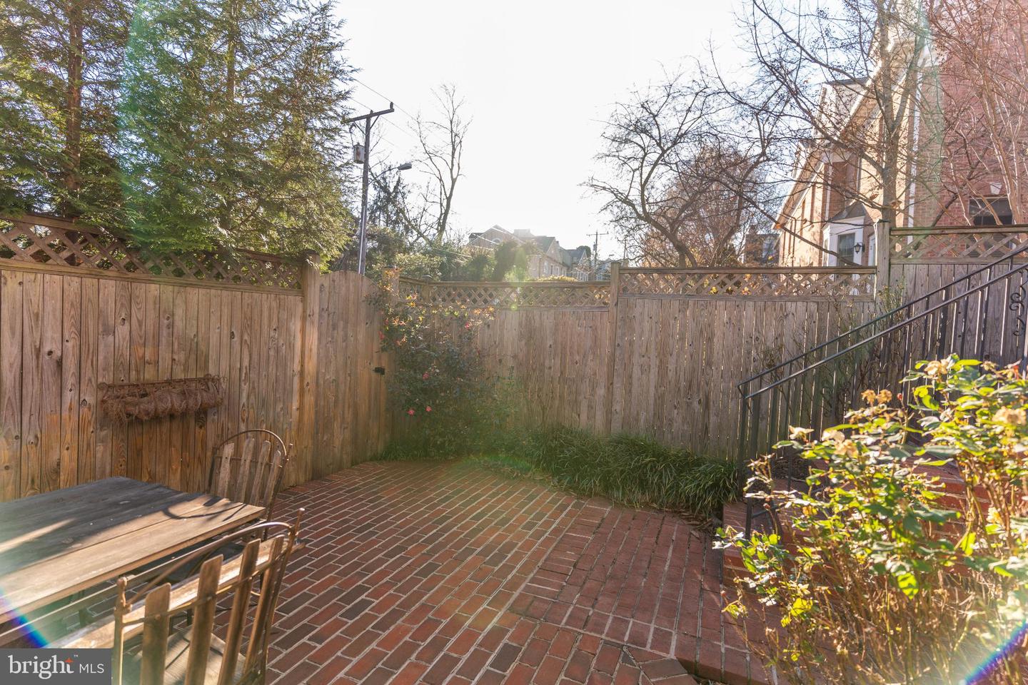 9 HUNT CT, MIDDLEBURG, Virginia 20117, 3 Bedrooms Bedrooms, 7 Rooms Rooms,2 BathroomsBathrooms,Residential,For sale,9 HUNT CT,VALO2111284 MLS # VALO2111284