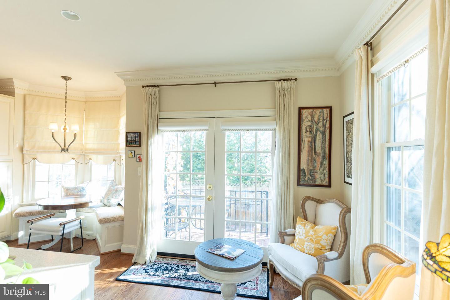 9 HUNT CT, MIDDLEBURG, Virginia 20117, 3 Bedrooms Bedrooms, 7 Rooms Rooms,2 BathroomsBathrooms,Residential,For sale,9 HUNT CT,VALO2111284 MLS # VALO2111284