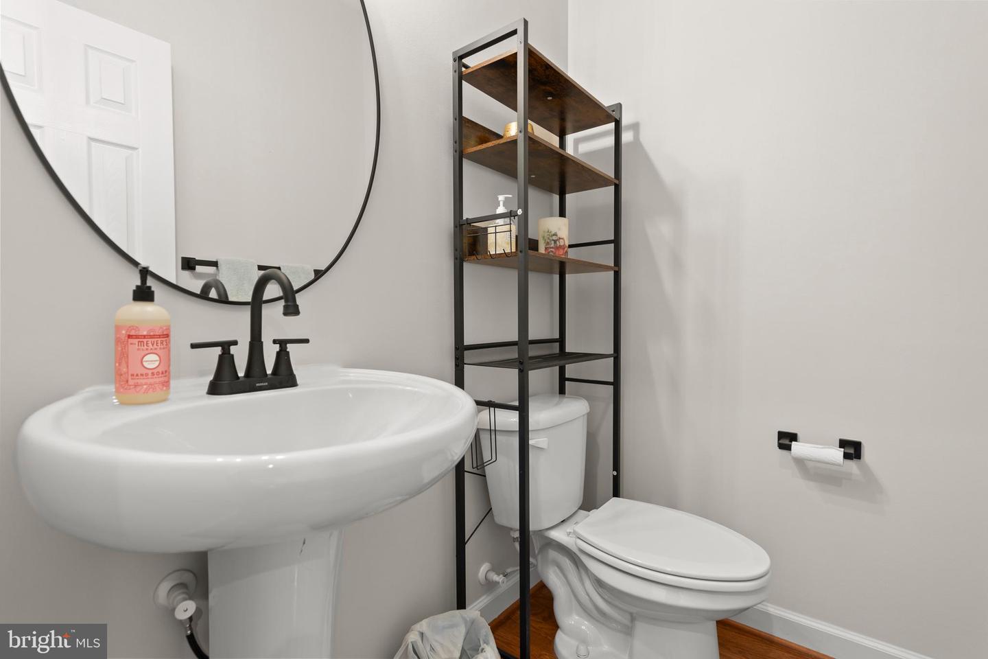 102 FLYFOOT DR, STEPHENSON, Virginia 22656, 5 Bedrooms Bedrooms, ,3 BathroomsBathrooms,Residential,For sale,102 FLYFOOT DR,VAFV2038102 MLS # VAFV2038102