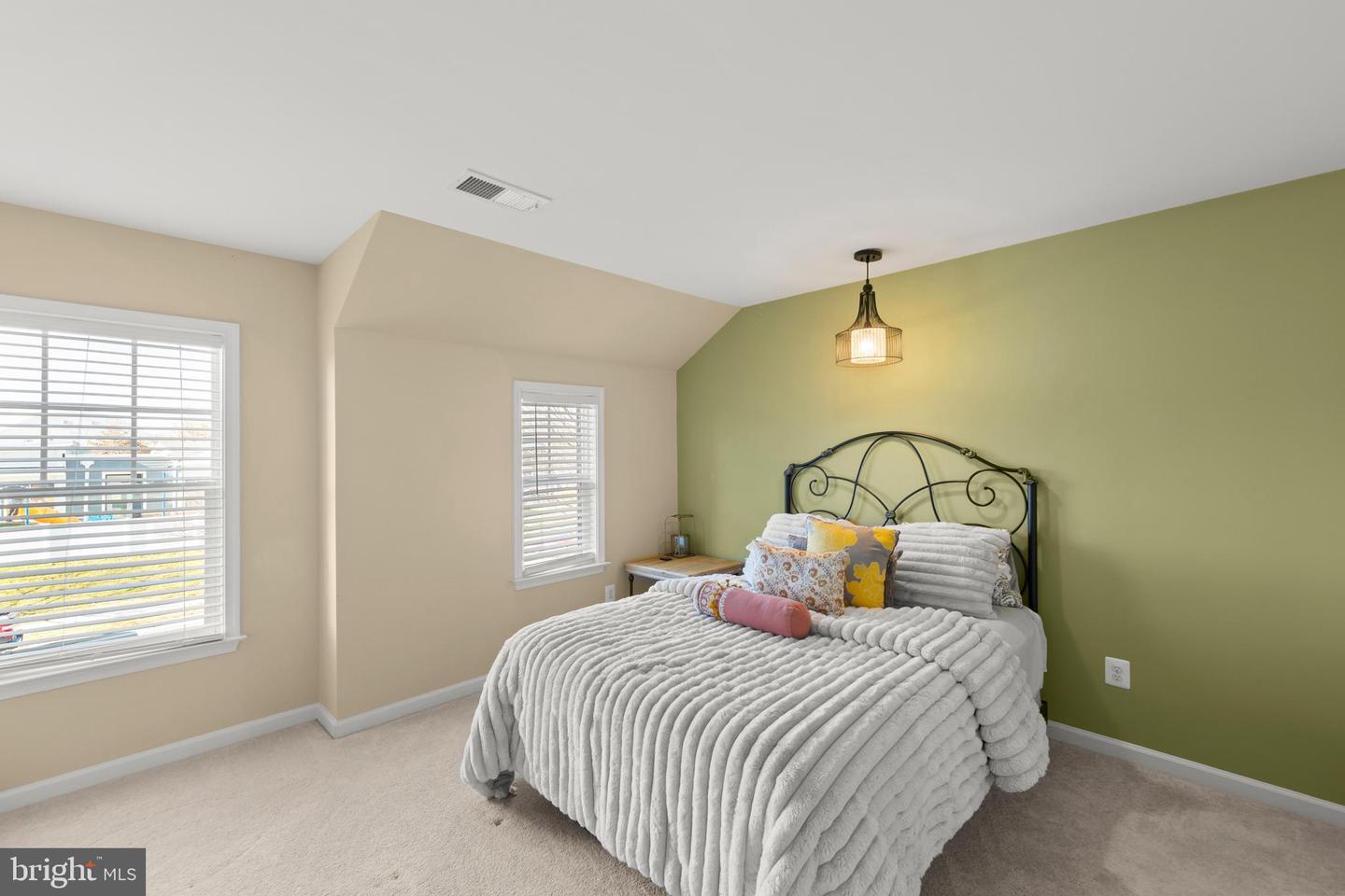 102 FLYFOOT DR, STEPHENSON, Virginia 22656, 5 Bedrooms Bedrooms, ,3 BathroomsBathrooms,Residential,For sale,102 FLYFOOT DR,VAFV2038102 MLS # VAFV2038102