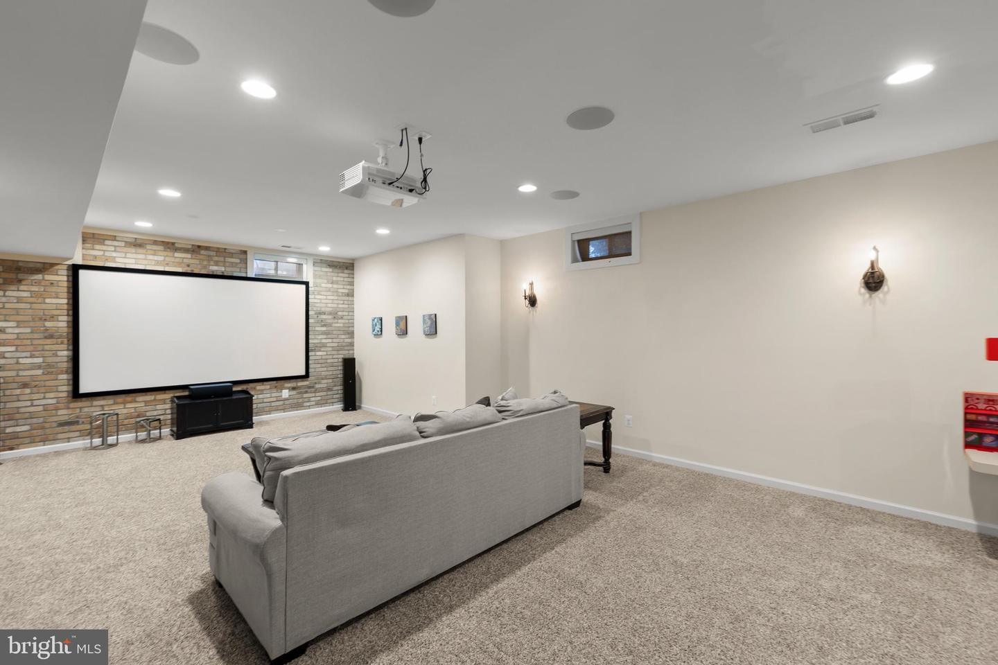 102 FLYFOOT DR, STEPHENSON, Virginia 22656, 5 Bedrooms Bedrooms, ,3 BathroomsBathrooms,Residential,For sale,102 FLYFOOT DR,VAFV2038102 MLS # VAFV2038102