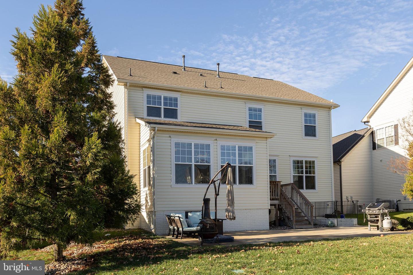 102 FLYFOOT DR, STEPHENSON, Virginia 22656, 5 Bedrooms Bedrooms, ,3 BathroomsBathrooms,Residential,For sale,102 FLYFOOT DR,VAFV2038102 MLS # VAFV2038102