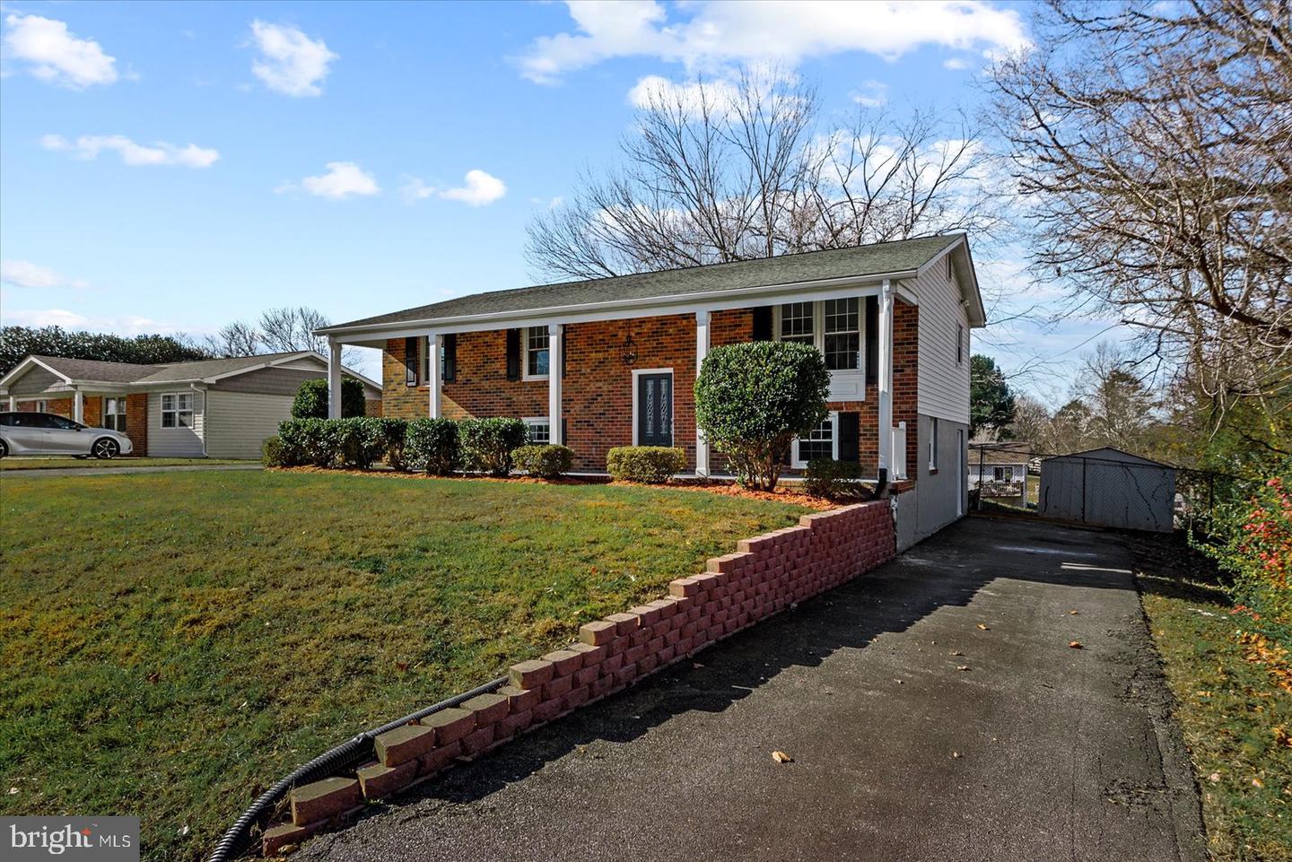 611 EDWARDS DR, FREDERICKSBURG, Virginia 22405, 4 Bedrooms Bedrooms, ,2 BathroomsBathrooms,Residential,For sale,611 EDWARDS DR,VAST2044316 MLS # VAST2044316 611 EDWARDS DR, FREDERICKSBURG, Virginia 22405, 4 Bedrooms Bedrooms, ,2 BathroomsBathrooms,Residential,For sale,611 EDWARDS DR,VAST2044316 MLS # VAST2044316