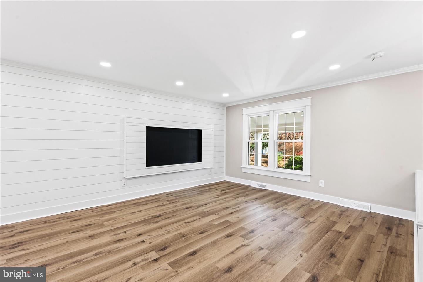 611 EDWARDS DR, FREDERICKSBURG, Virginia 22405, 4 Bedrooms Bedrooms, ,2 BathroomsBathrooms,Residential,For sale,611 EDWARDS DR,VAST2044316 MLS # VAST2044316 611 EDWARDS DR, FREDERICKSBURG, Virginia 22405, 4 Bedrooms Bedrooms, ,2 BathroomsBathrooms,Residential,For sale,611 EDWARDS DR,VAST2044316 MLS # VAST2044316