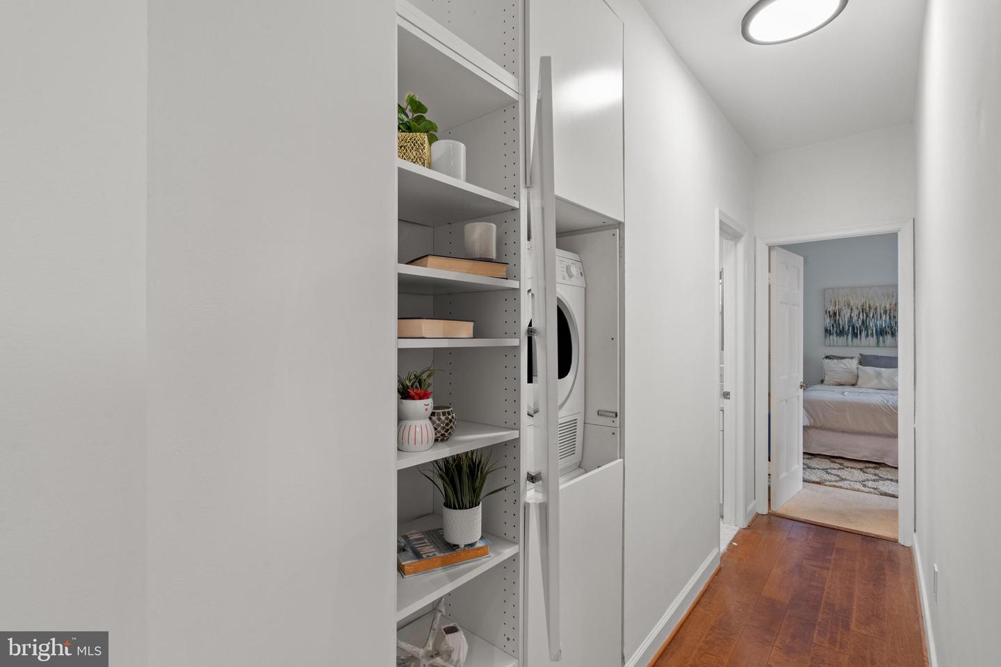 955 26TH ST NW #707, WASHINGTON, District Of Columbia 20037, 1 Bedroom Bedrooms, ,1 BathroomBathrooms,Residential,For sale,955 26TH ST NW #707,DCDC2232306 MLS # DCDC2232306